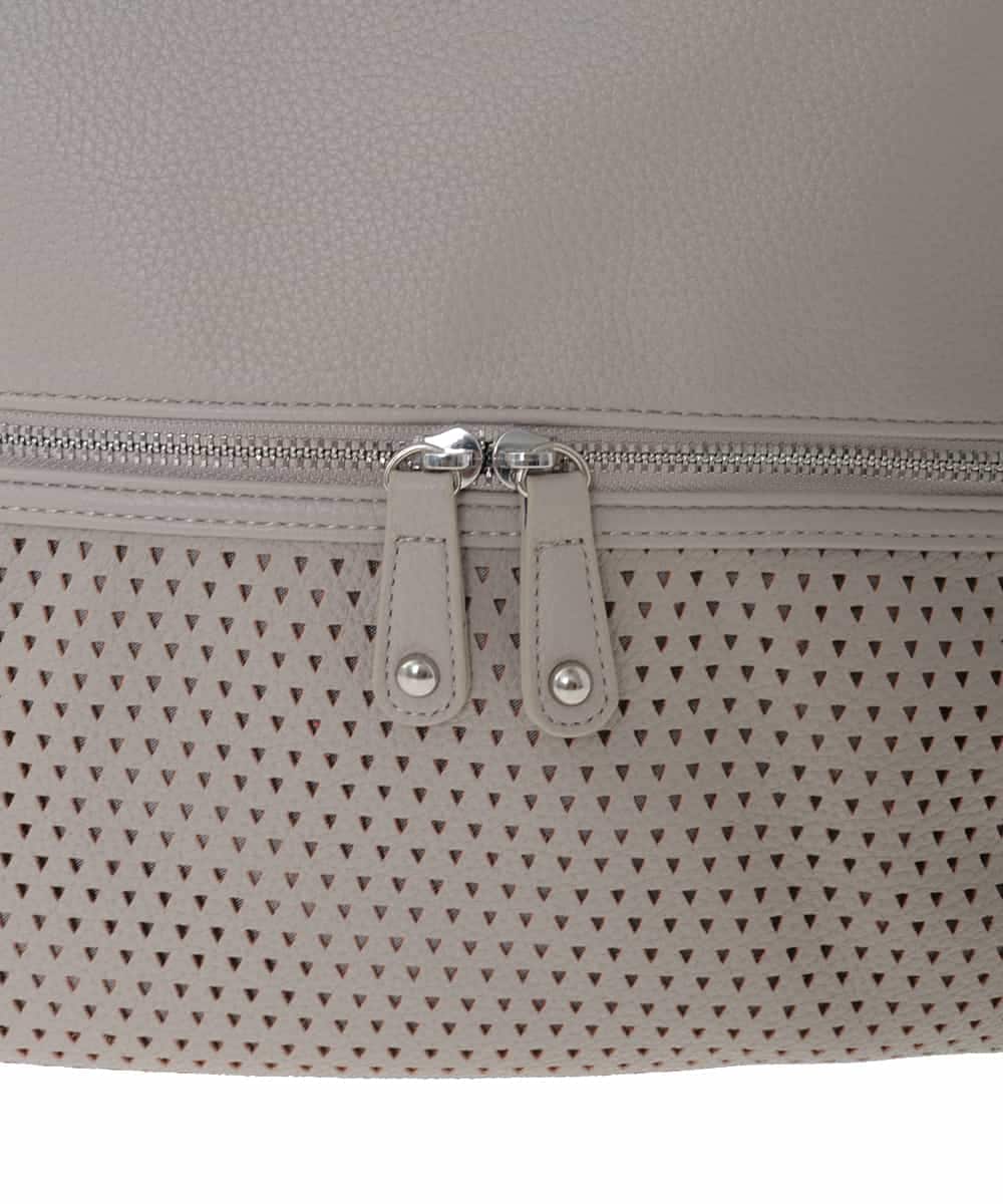 BKCAD26165 MK MICHEL KLEIN BAG(MK ミッシェルクラン バッグ) [2WAY]パンチングデザイン変形トートバッグ ライトグレー