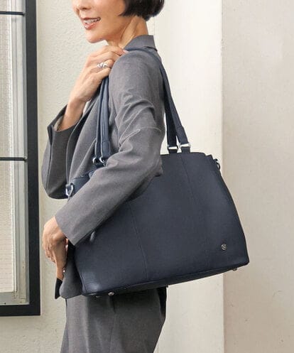 BPKAG81330 MK MICHEL KLEIN BAG [2WAY/A4収納可]サークルメタルデザイン牛革トートバッグ