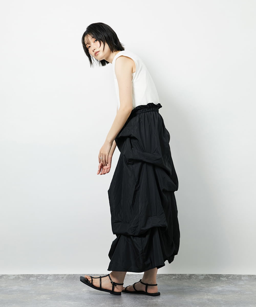 CTEID03081 TONEA(トネア) タックデザイン ドッキングワンピース ホワイト×ブラック