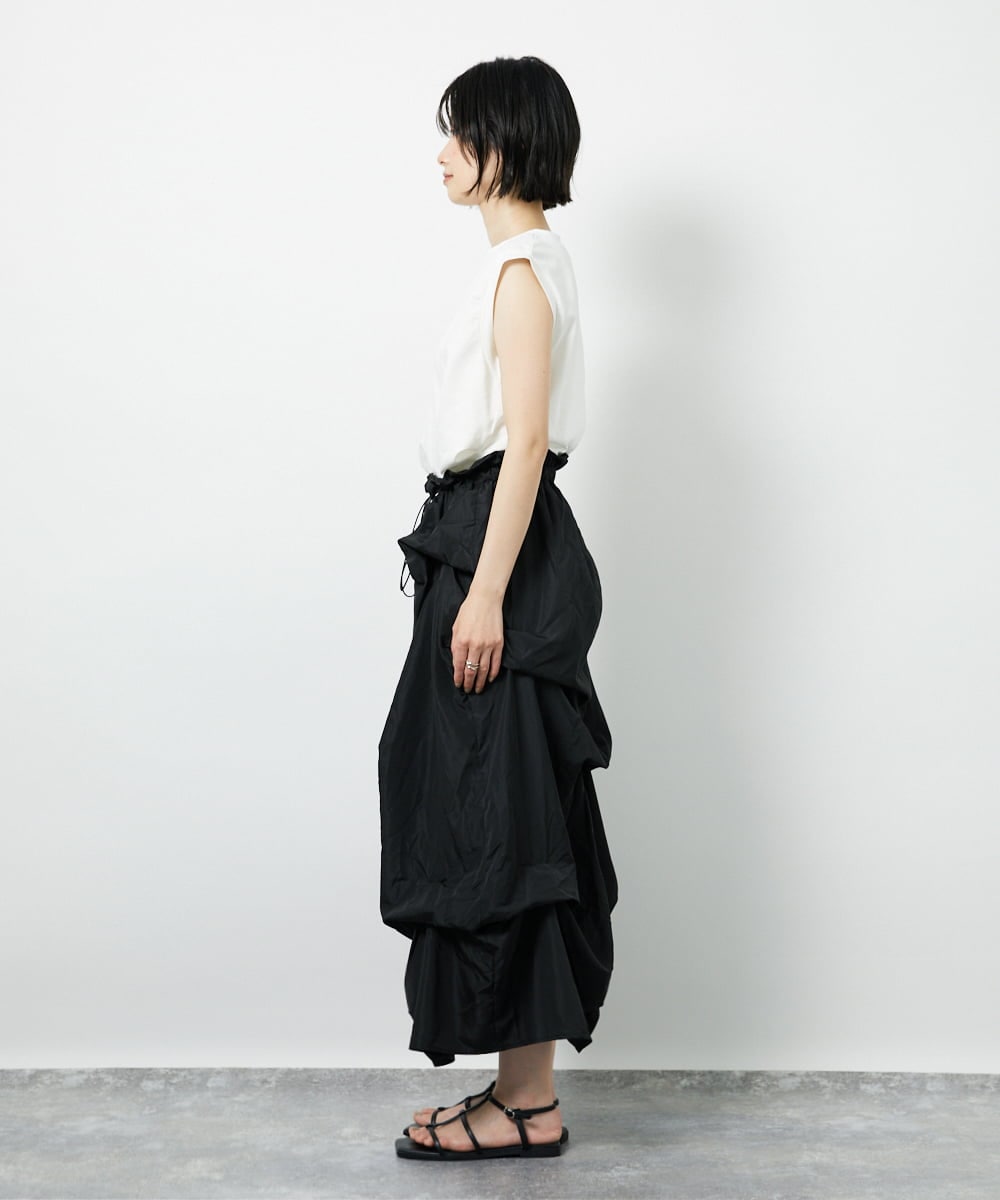 CTEID03081 TONEA(トネア) タックデザイン ドッキングワンピース ホワイト×ブラック
