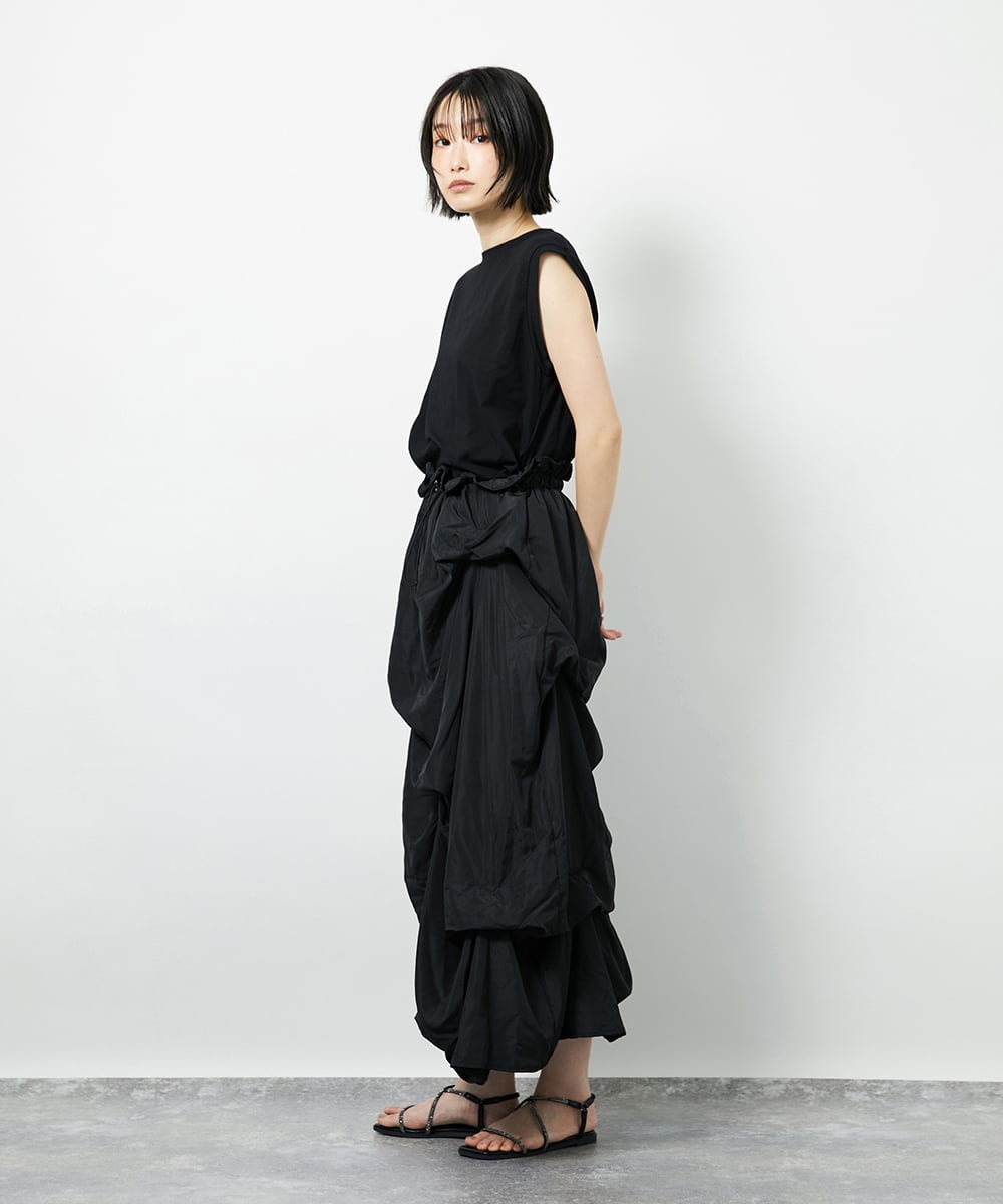 CTEID03081 TONEA(トネア) タックデザイン ドッキングワンピース ホワイト×ブラック