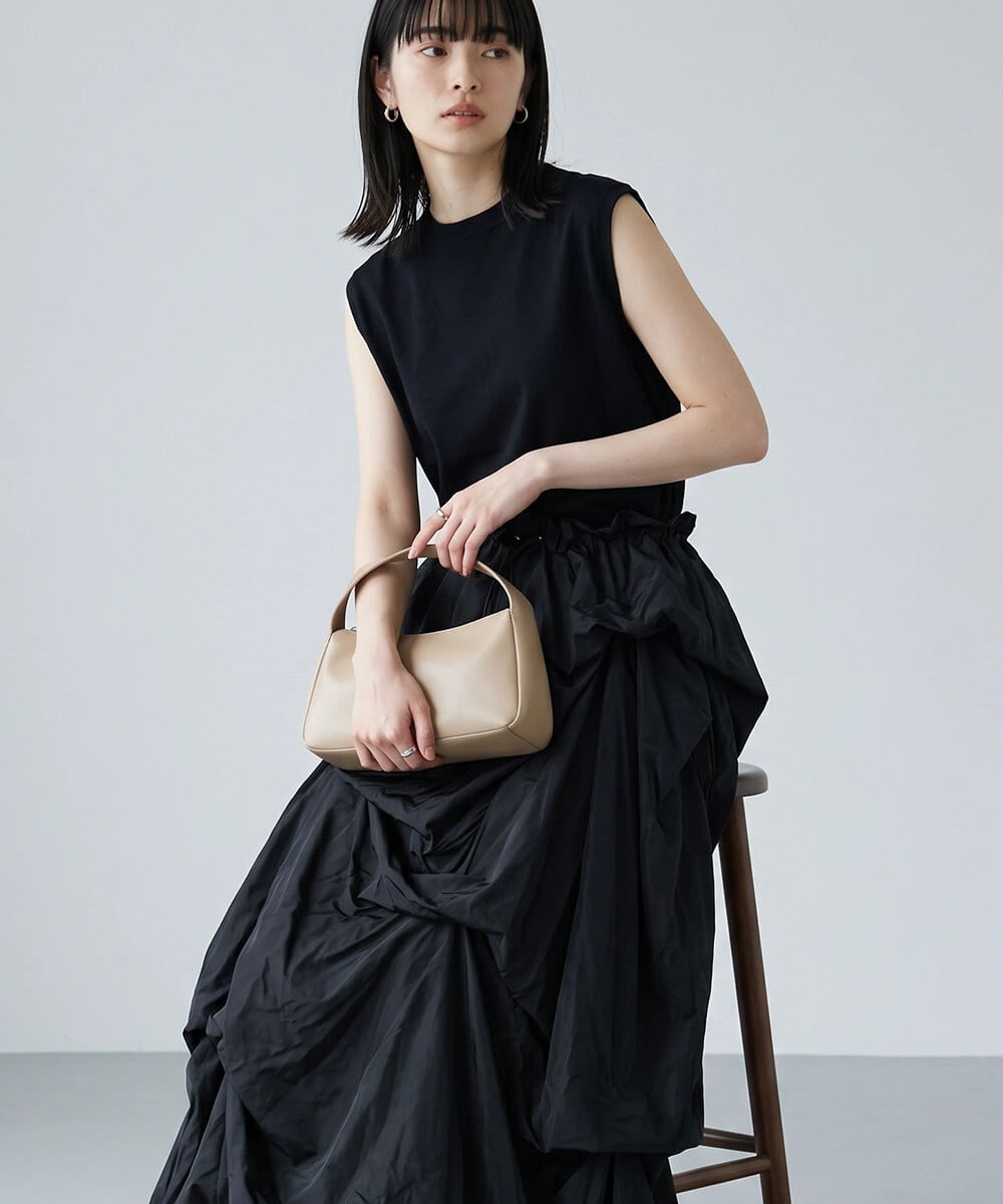 CTEID03081 TONEA(トネア) タックデザイン ドッキングワンピース ブラック
