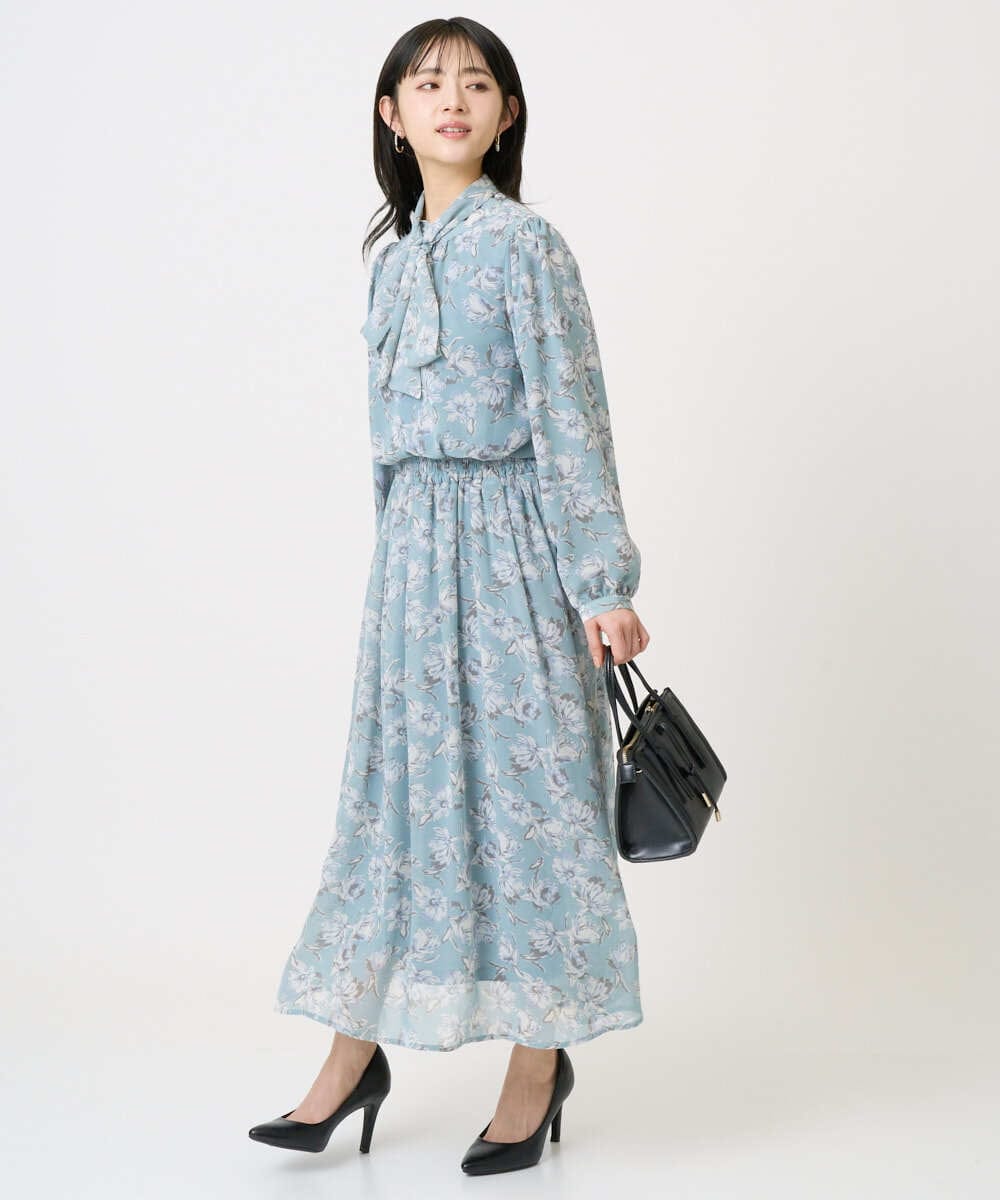 F1BGD01140 MK MICHEL KLEIN(小さいサイズ)(メゾン ドゥ サンク) 【小さいサイズ】ボウタイ付き花柄シフォンブラウス/洗濯機で洗える ミントブルー