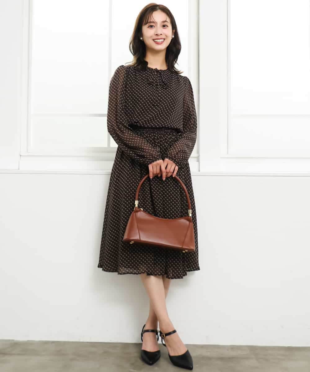 F1HJD39150 MK MICHEL KLEIN(小さいサイズ)(メゾン ドゥ サンク) 【小さいサイズ】[セットアップ］[洗える]スクエア幾何柄シフォンスカート ブルーグリーン