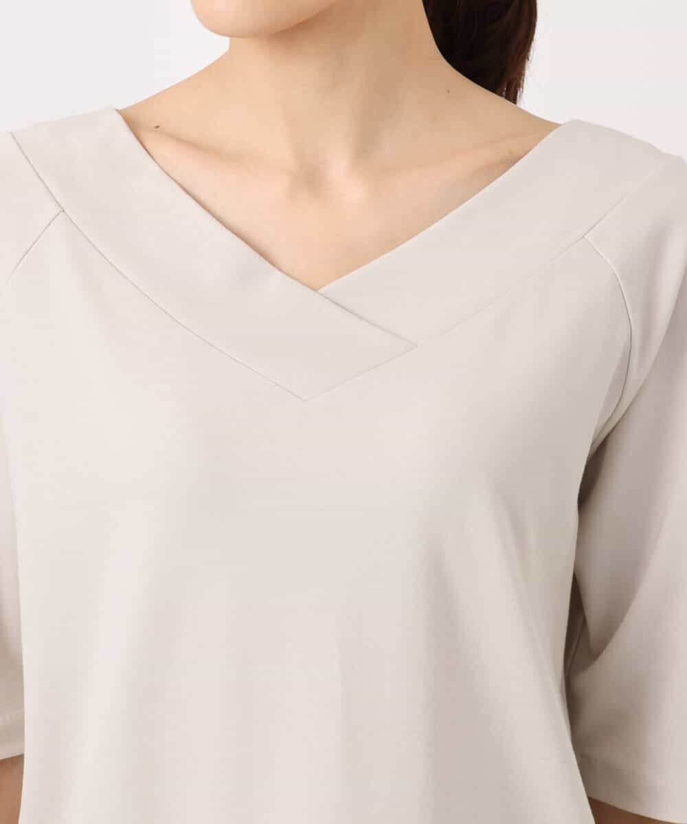 FKKGD40090 MK MICHEL KLEIN(MK ミッシェルクラン) [UVカット/接触冷感/洗える]2wayネックデザインポンチカットソー ベージュ