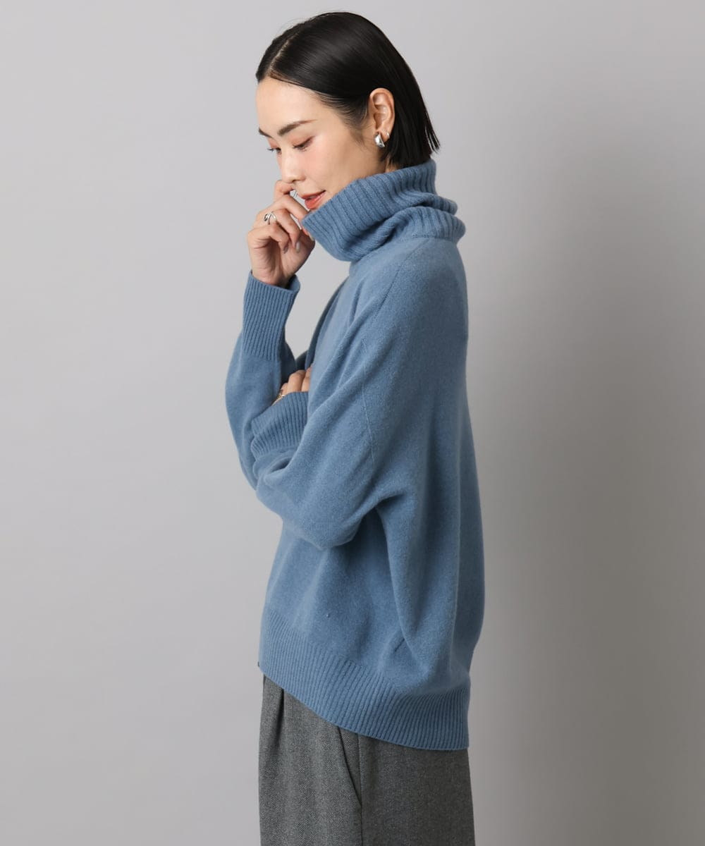 FMFAD28230 MICHEL KLEIN(ミッシェルクラン) ハイネックニット ブルー