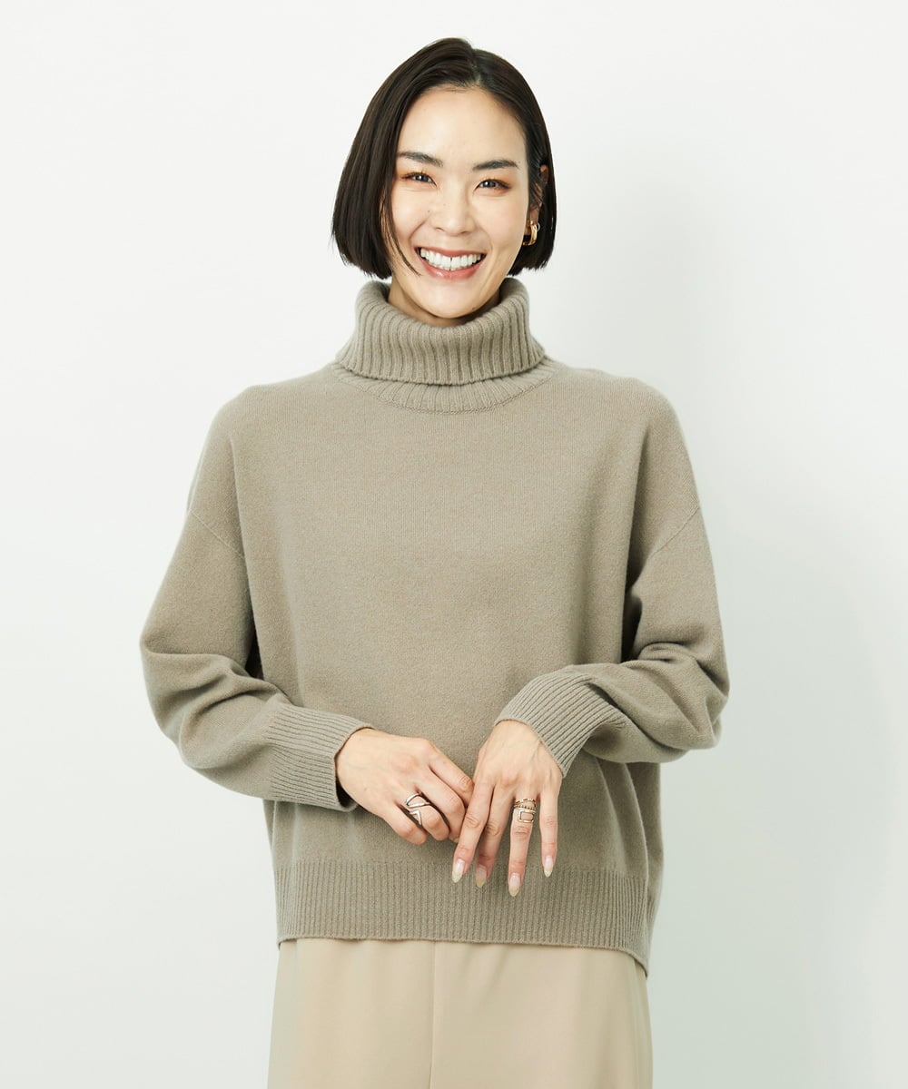 FMFAD28230 MICHEL KLEIN(ミッシェルクラン) ハイネックニット ブルー