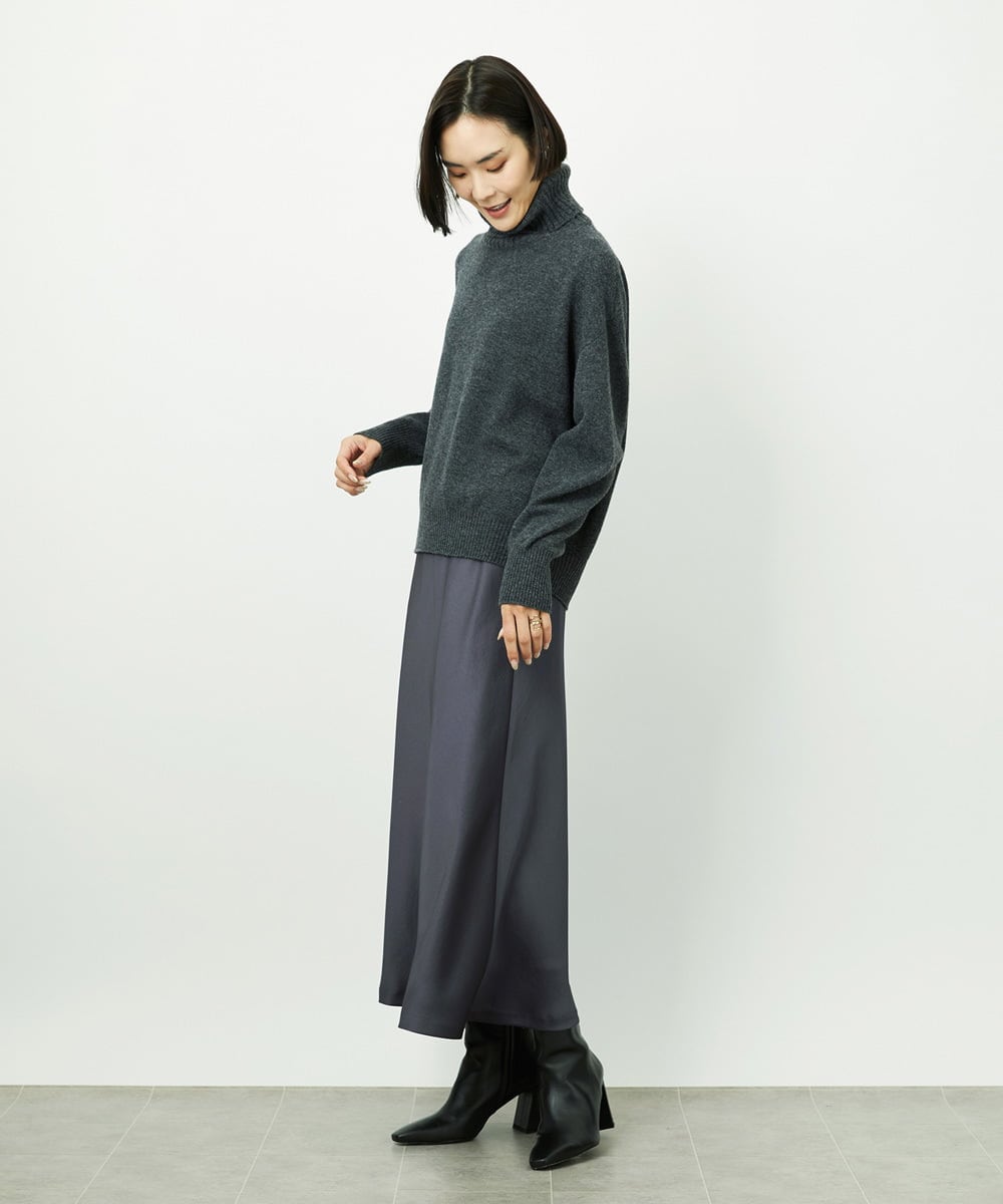 FMFAD28230 MICHEL KLEIN(ミッシェルクラン) ハイネックニット ブルー