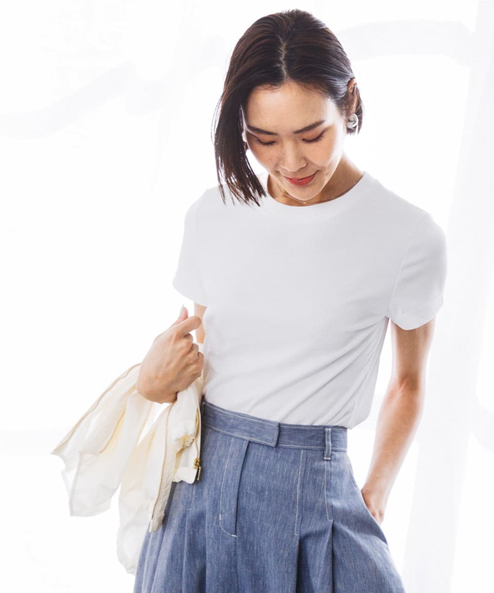 FMKGD07120 MICHEL KLEIN(ミッシェルクラン) [遮熱効果素材]クリーンシルエットTシャツ ホワイト