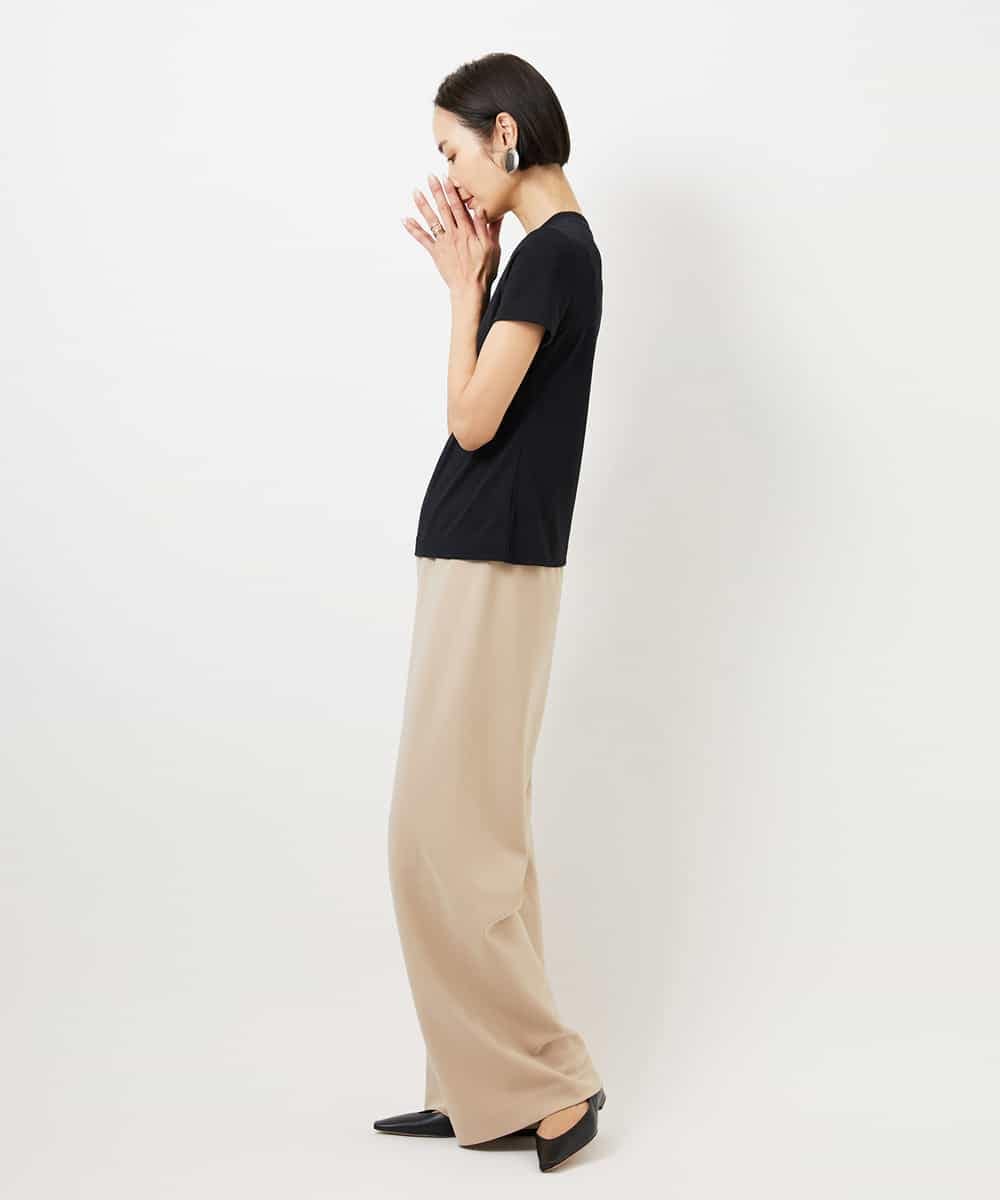 FMKGD07120 MICHEL KLEIN(ミッシェルクラン) [遮熱効果素材]クリーンシルエットTシャツ ブラック