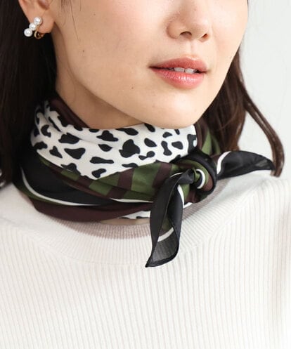 FR3AG41050 MK MICHEL KLEIN [洗える]アニマルモチーフスカーフ