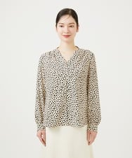 GBBEE03330 Sybilla(シビラ) ランダムドットプリントブラウス ブラック×ベージュ