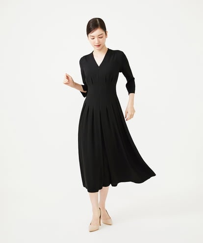 GDECG22420 Sybilla タックデザインドレス