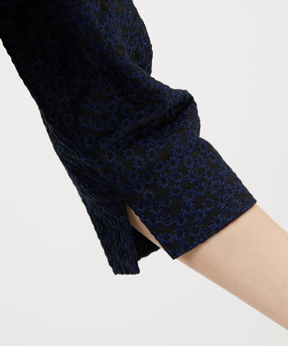 GDEGD84630 Sybilla(シビラ) 【メディア着用】フラワー総刺繍ドレス ネイビー