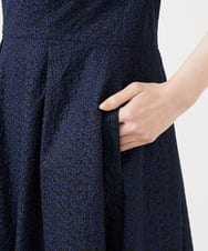 GDEGD84630 Sybilla(シビラ) 【メディア着用】フラワー総刺繍ドレス ネイビー
