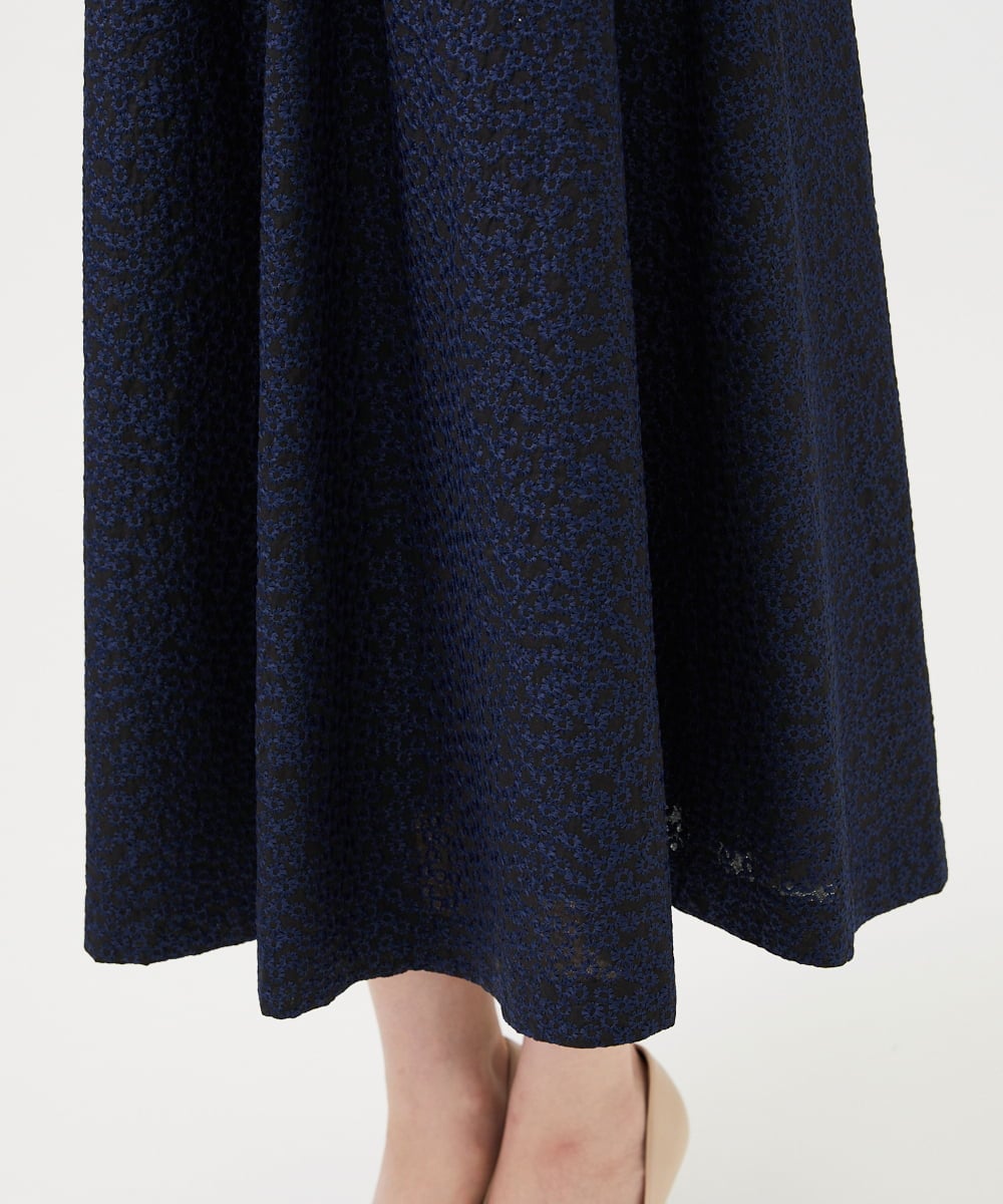 GDEGD84630 Sybilla(シビラ) 【メディア着用】フラワー総刺繍ドレス ネイビー