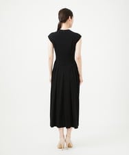 GDPAG90500 Sybilla(シビラ) 【メディア着用】ストレッチスクエアネックドレス ブラック