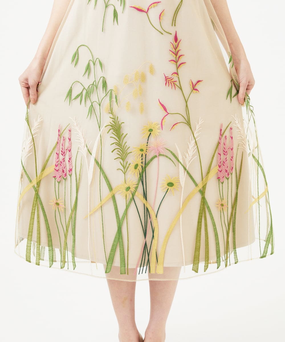 GDPGD90800 Sybilla(シビラ) リーフ刺繍チュールドレス ベージュ