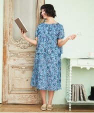 GJBHD51240 Jocomomola(ホコモモラ) 【2WAY】Ilusion フラワー総刺繍ブラウス ブルー