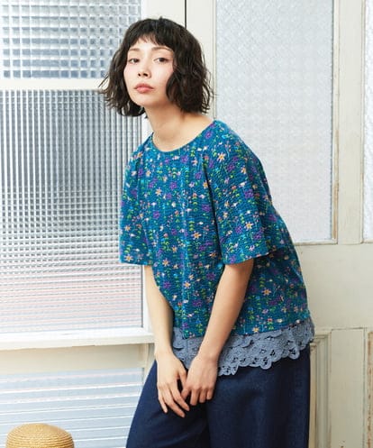 GJKGE38180  Ondular フラワープリントカットソー