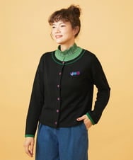 GJSAG30220 Jocomomola(ホコモモラ) LANABLEND ブローチ付きクルーネックカーディガン ブラック