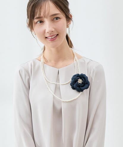 K12CD05039  コサージュ付き二連ネックレス