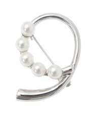 K12CD14021 a.v.v(アー・ヴェ・ヴェ) パールリングブローチ ゴールド