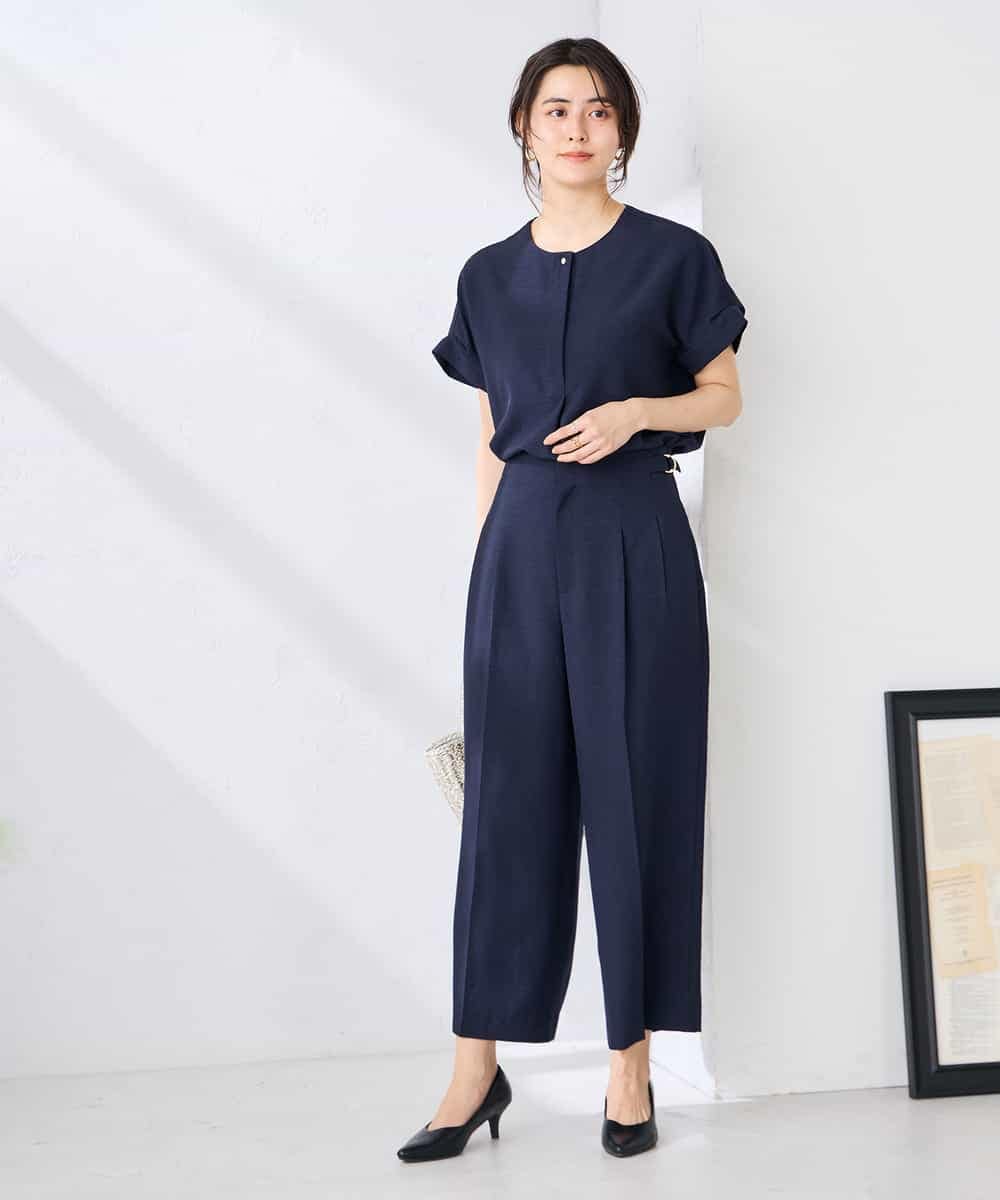 K2BHD06044 a.v.v(アー・ヴェ・ヴェ) 【接触冷感/UVカット】リネンライククルーネックブラウス【セットアップ対応/アンチピリング】 ネイビー
