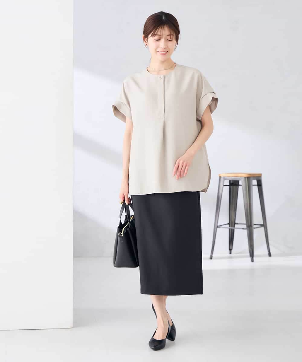 K2BHD06044 a.v.v(アー・ヴェ・ヴェ) 【接触冷感/UVカット】リネンライククルーネックブラウス【セットアップ対応/アンチピリング】 ネイビー