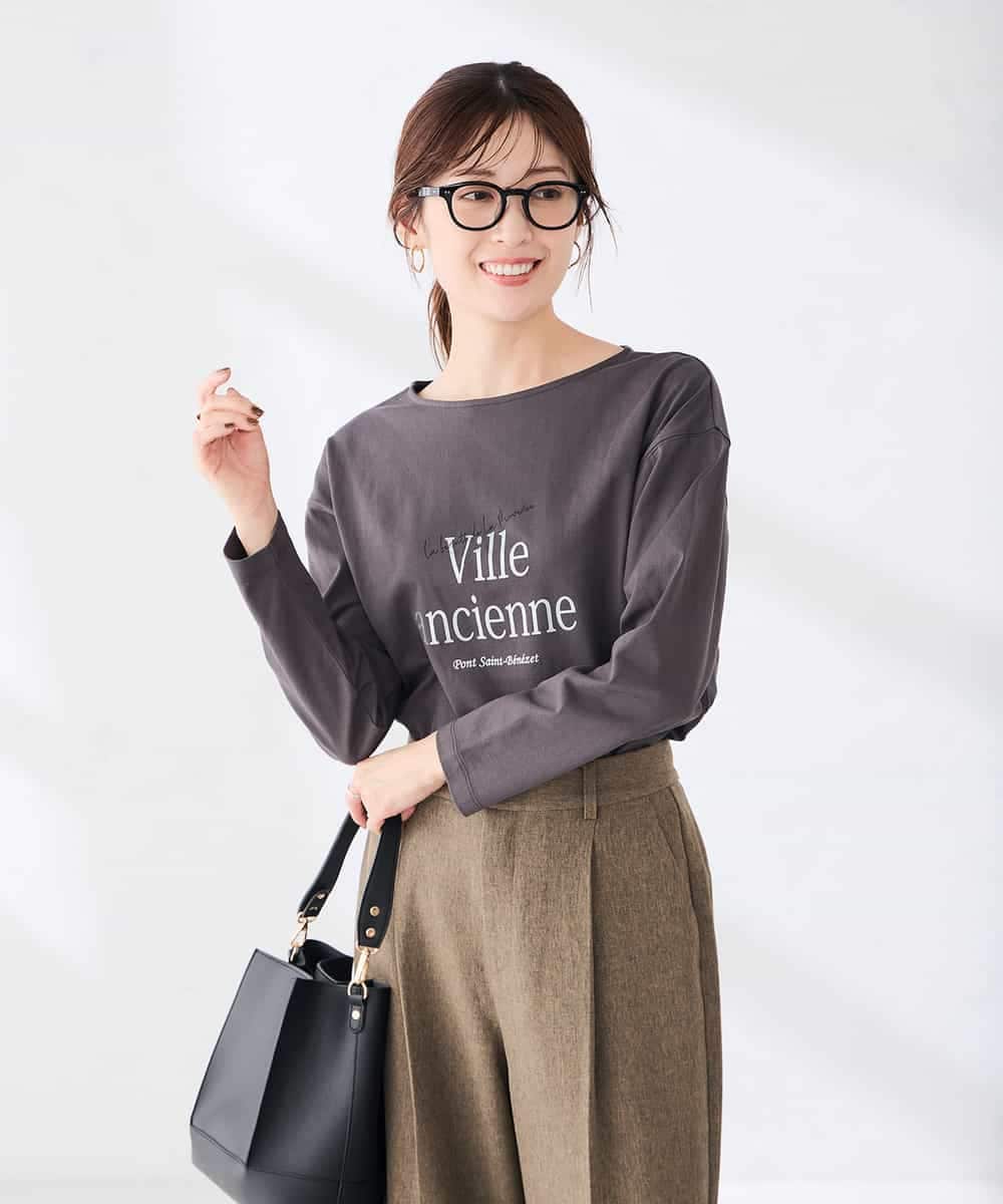 K2KAG15035 a.v.v(アー・ヴェ・ヴェ) アソート ロゴ プリント 長袖 Tシャツ ダークグレー