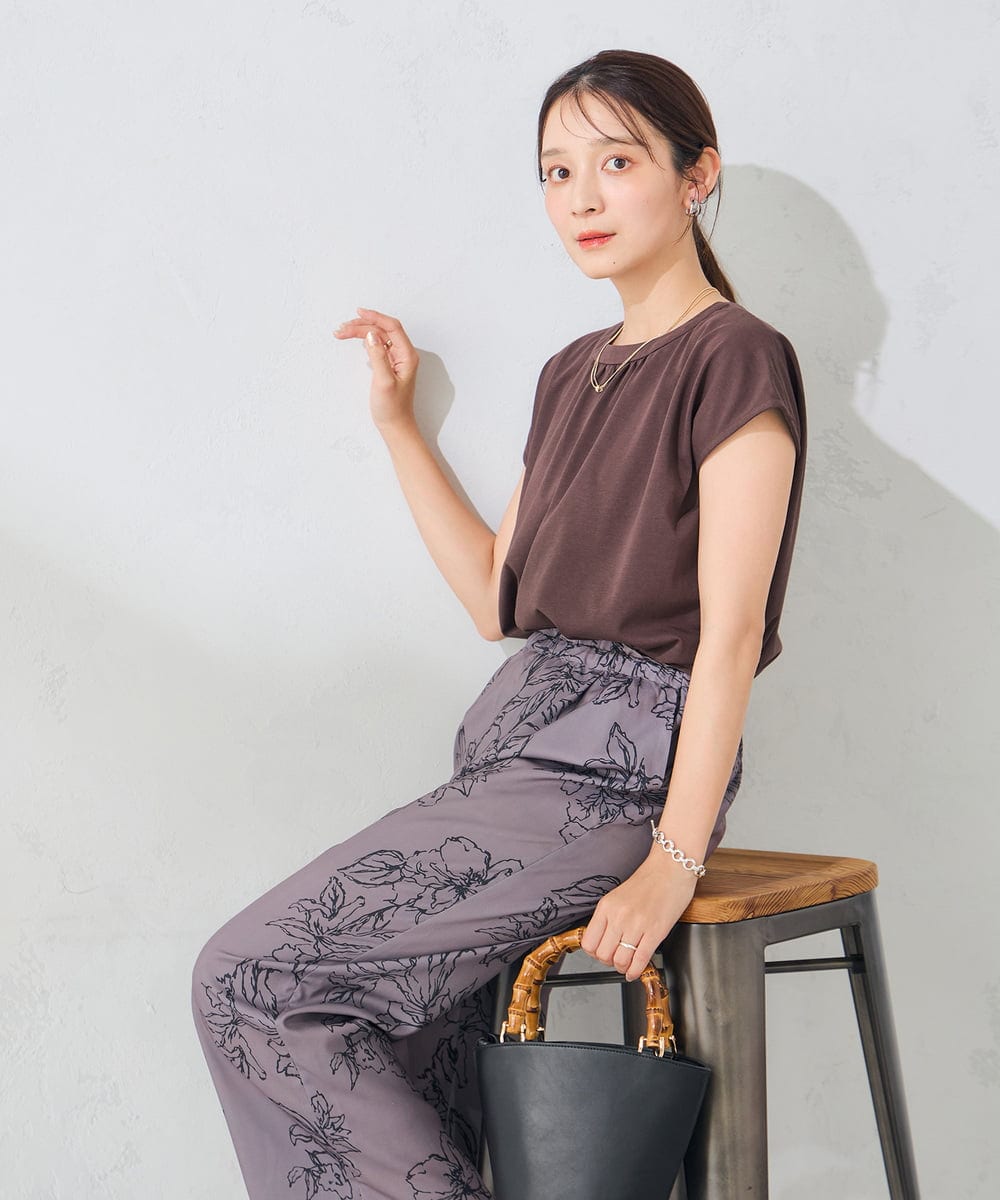 K2KID66035 a.v.v(アー・ヴェ・ヴェ) 【接触冷感/UVカット】ギャザーネックフレンチカットソー コーラル