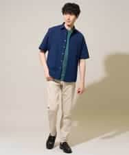 KHBGD44059 a.v.v MEN(アー・ヴェ・ヴェ) マイクロシアサッカーシャツ【快適ストレッチ / イージーケア / 洗濯機で洗える】 ライトグレー