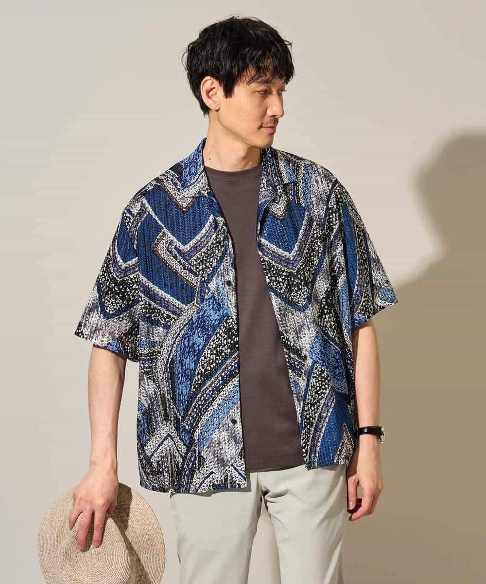 KHBHD84079 a.v.v MEN(アー・ヴェ・ヴェ) 〈シアー / 清涼感〉アートプリントオープンカラーシャツ【五分袖 / 洗濯機で洗える】 ブラウン