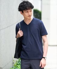 KHKGD76044 a.v.v MEN(アー・ヴェ・ヴェ) 【イージーケア/洗濯機で洗える】キカジャカードＶネックスマートＴシャツ ネイビー