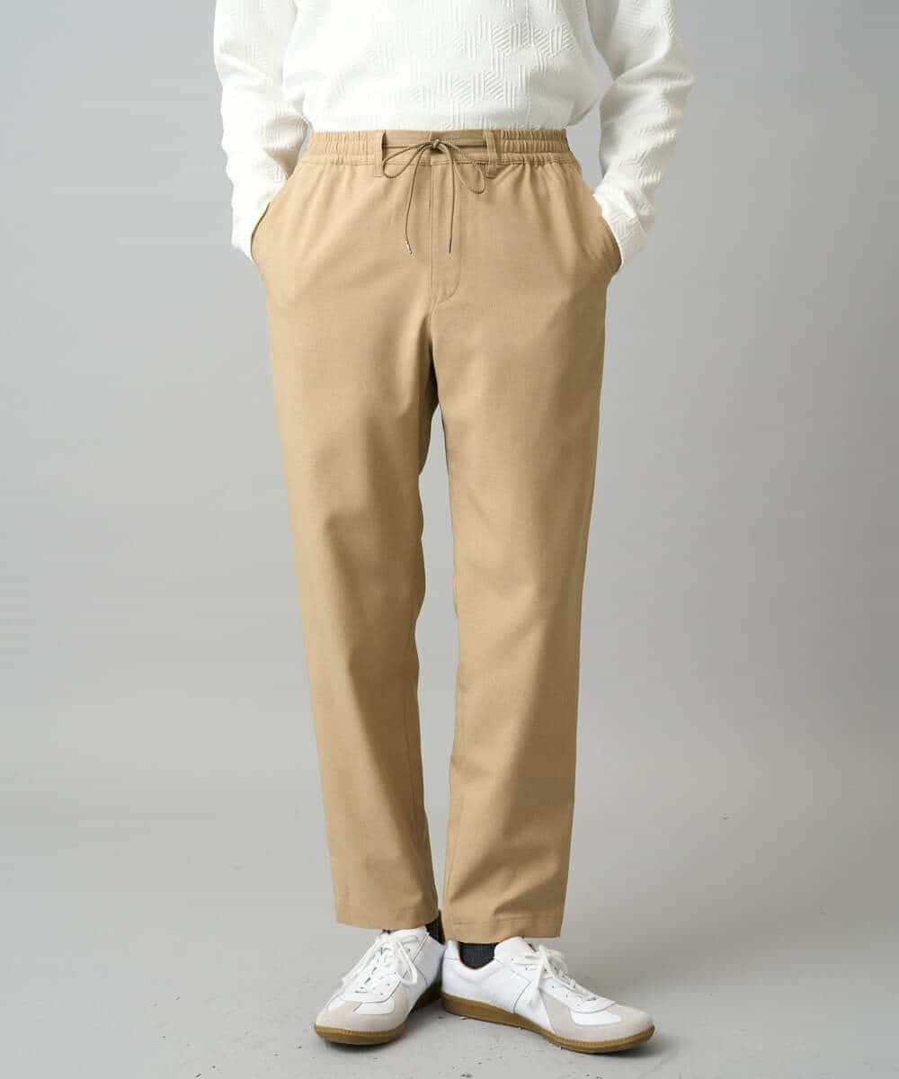 KHLED03069 a.v.v MEN(アー・ヴェ・ヴェ) ＼秋の仕事着を品よく整えるパンツ／アムンゼンストレッチセミルーズパンツ【イージーケア/洗濯機で洗える/毛玉になりにくい/ストレッチ】 ベージュ
