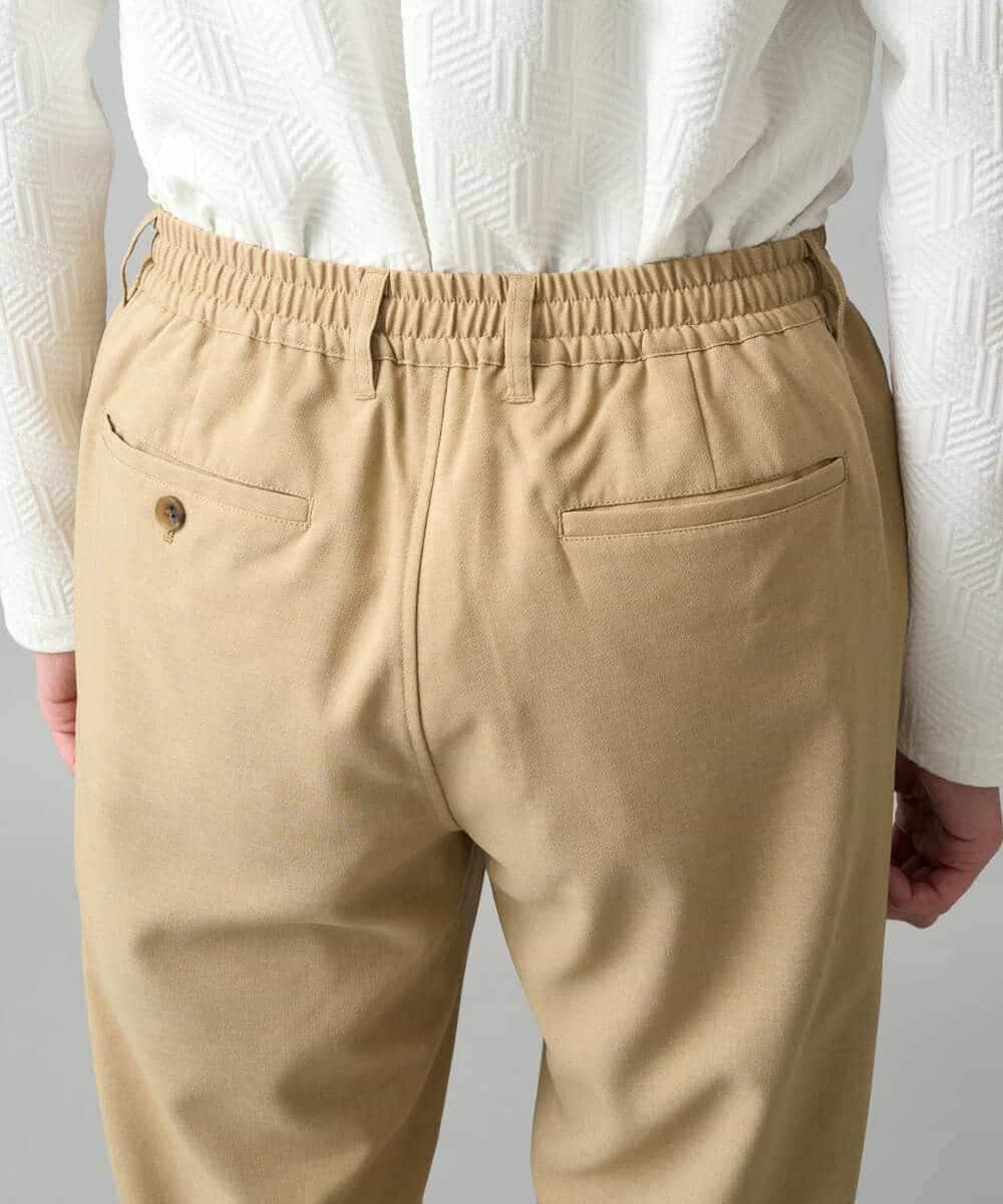 KHLED03069 a.v.v MEN(アー・ヴェ・ヴェ) ＼秋の仕事着を品よく整えるパンツ／アムンゼンストレッチセミルーズパンツ【イージーケア/洗濯機で洗える/毛玉になりにくい/ストレッチ】 ベージュ