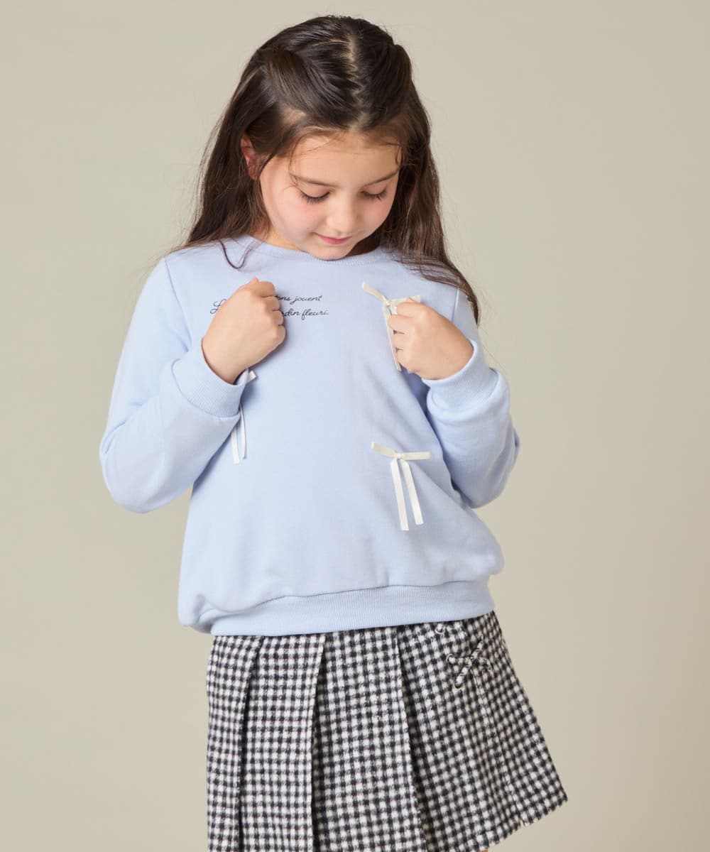 KJKAD51018 a.v.v KIDS(アー・ヴェ・ヴェ) [100-160]【WEB限定商品/サテンリボンがカワイイ】リボン付きロゴトレーナー ライトブルー