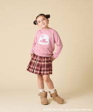 KJKAD80034 a.v.v KIDS(アー・ヴェ・ヴェ) [100-140]【a.v.v限定デザイン/アートが変わるスパンコール/しろくまとねこ/とかげとぺんぎん】すみっコぐらしスパンコールトレーナー ピンク