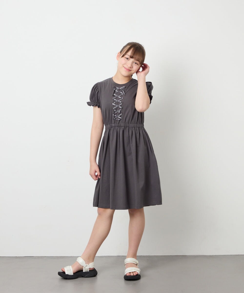 KJPGD01034 a.v.v KIDS(アー・ヴェ・ヴェ) [120-160]【接触冷感/毛玉になりにくい】レースアップフレアワンピース ダークグレー