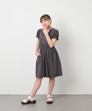 KJPGD01034 a.v.v KIDS(アー・ヴェ・ヴェ) [120-160]【接触冷感/毛玉になりにくい】レースアップフレアワンピース ダークグレー