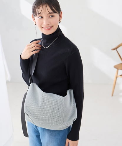 KS5AG25059 a.v.v メッシュ ショルダーバッグ