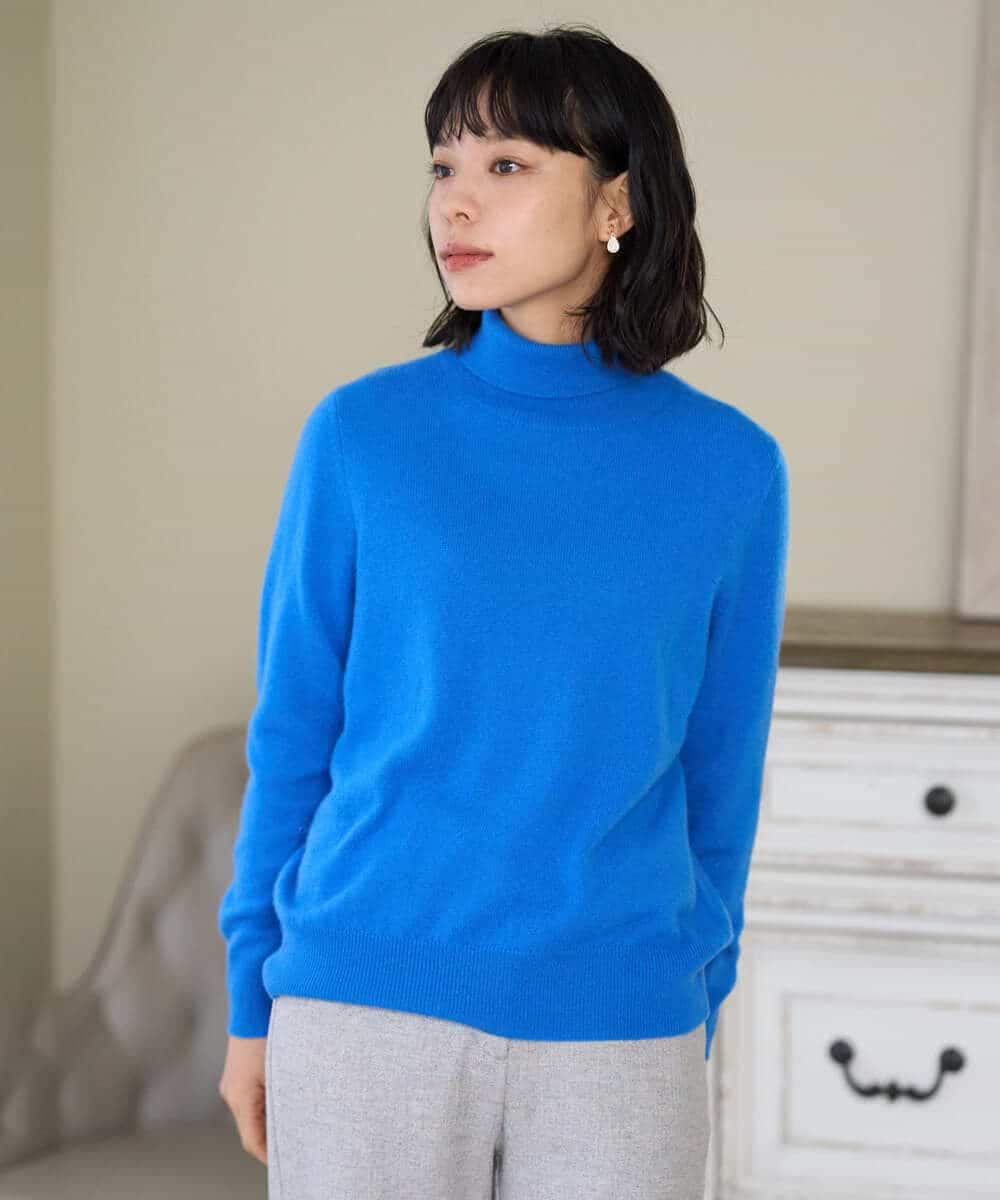 NHFAI87360 GIANNI LO GIUDICE(小さいサイズ)(メゾン ドゥ サンク) カシミヤハイネックニット ブルー