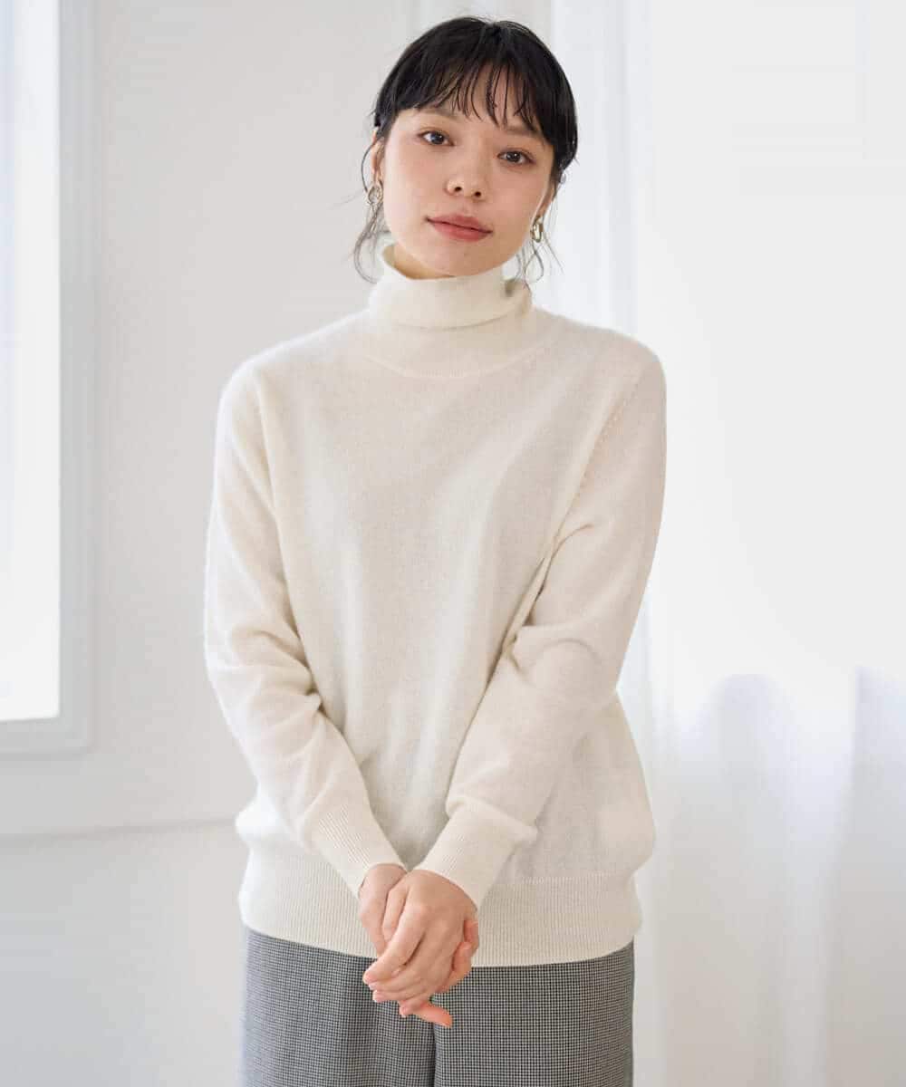 NHFAI87360 GIANNI LO GIUDICE(小さいサイズ)(メゾン ドゥ サンク) カシミヤハイネックニット ホワイト