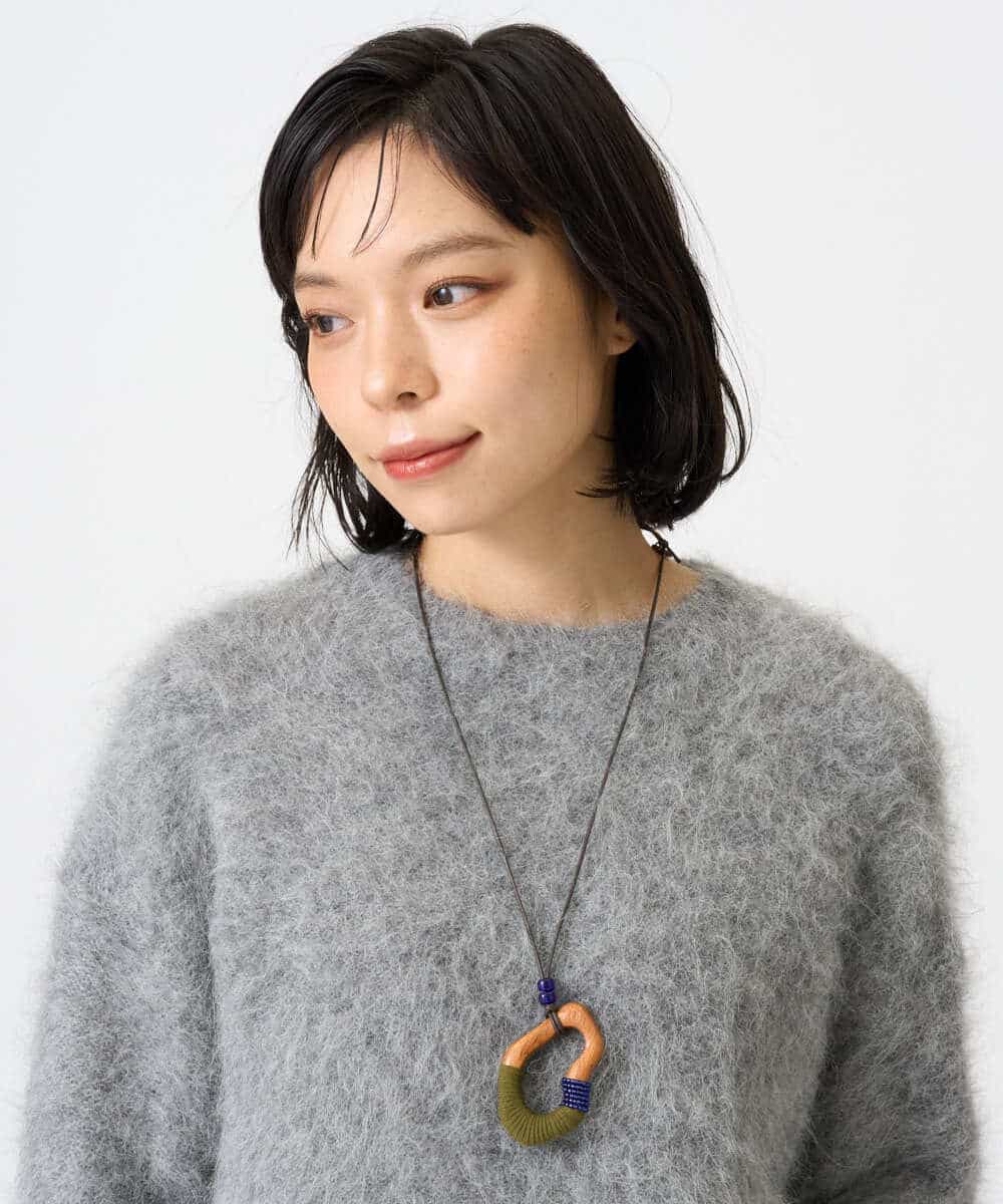 NR2AH37100 GIANNI LO GIUDICE(小さいサイズ)(メゾン ドゥ サンク) [日本製]イレギュラーウッドトップネックレス ネイビー