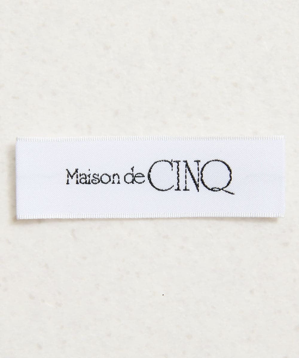 NSFAF81230 Maison de CINQ(メゾン ドゥ サンク) 透かし編みショート丈ハイネックニット ブラック