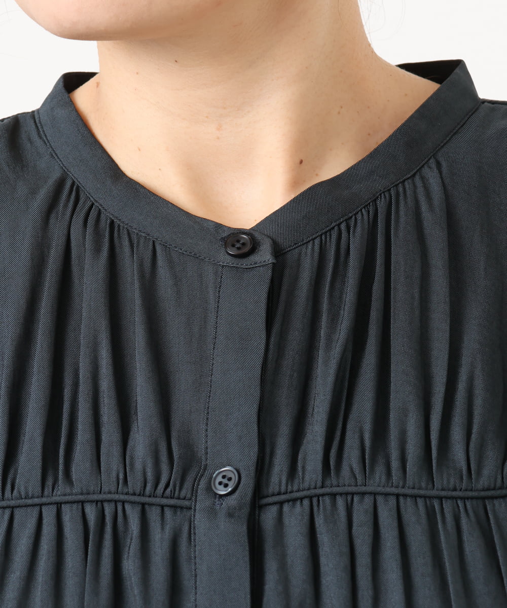 OLEKA05099 eur3(エウルキューブ) 【大きいサイズ】サテンギャザーチュニック ネイビー(57)