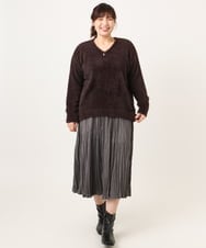 OLFBD19069 eur3(エウルキューブ) 【大きいサイズ/a.v.v×eur3】フェザーヤーンVネックニット ダークブラウン(87)