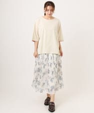 OLHID11089 eur3(エウルキューブ) 【大きいサイズ/a.v.v×eur3/洗える】フラワープリントランダムプリーツスカート ベージュ