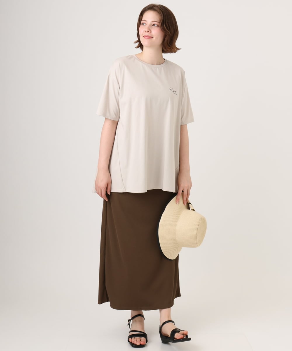 OLKID46069 eur3(エウルキューブ) 【大きいサイズ】バックフレアロゴTシャツ ベージュ