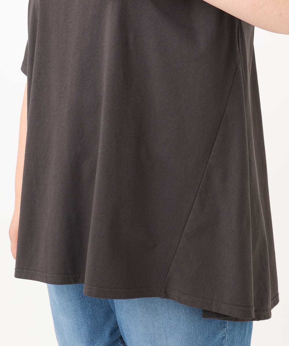 OLKID46069 eur3(エウルキューブ) 【大きいサイズ】バックフレアロゴTシャツ ダークグレー